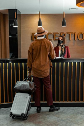 iNALENS AİRPORT HOTEL